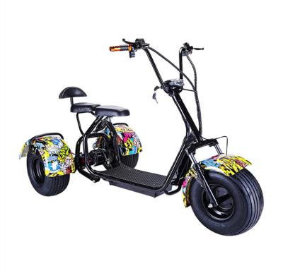 China Unisex USA warehouse Powerful battery removable citycoco mobility motorcycle 2000W adult electric scooter with golf stand for sale