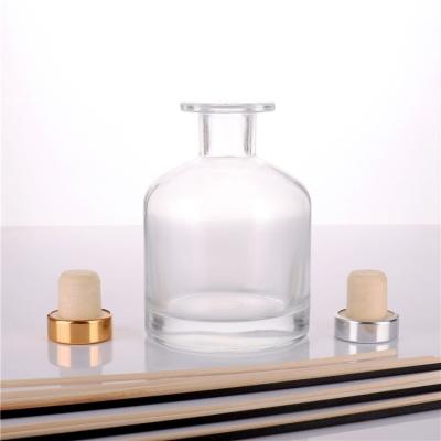 China Home Empty Plain 235ml Gold Glass Reed Fragrance Diffuser Bottle With Perfume BOYE Clear Silver Cap for sale