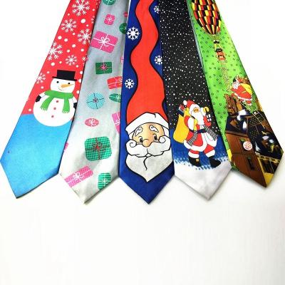 China Fashion Printed Tie Santa Claus Snowflake Neck Tie Red Novelty Christmas Tree Green Tie 9.5CM for sale