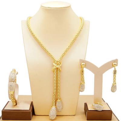 China TRENDY Hole Sale Quality Gold Plated Customized XO Hawaiian High End Fine Gold Jewelry Set for sale