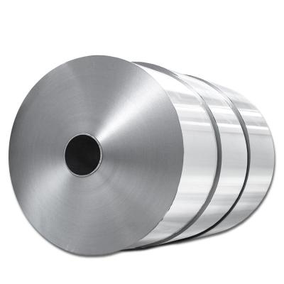 Chine Alloy8011 3003 1235 Feuille métallique pour emballage alimentaire ménager Feuille d'aluminium Jumbo Roll à vendre