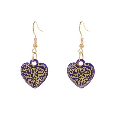 China New FASHIONABLE European and American court three-dimensional love retro embossed pattern dangling heart-shaped earrings for sale