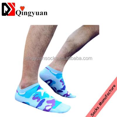 China Antibacterial classic men's design bamboo dress socks wholesale cheap cotton men colored tube sock men ankle socks for sale