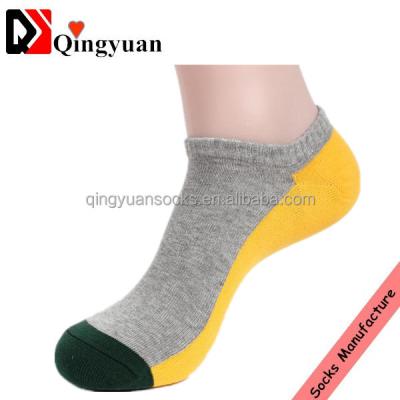 China Antibacterial Hor Vending Custom Colored Sport Mens Ankle Socks for sale