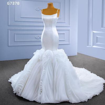 China 2022 New Anti-Static Simple Satin Bride Halter Ladies White Mermaid Wedding Dress for sale