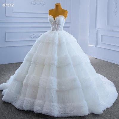 China 2022 Breathable Luxury Sleeveless White Wedding Dresses Lace Bridal Gown Wedding Dresses Wedding Dresses For Women for sale