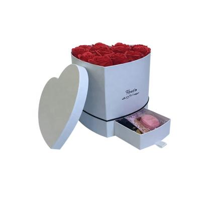 China Handmade Cardboard Gift Rose Hat Flower Box With Heart Shaped White Drawer for sale