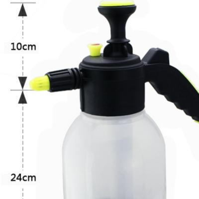 China Manual Pressure Direct Plastic Sprayer Mist Sprayer Garden 2L Clear Plant Bottle for sale