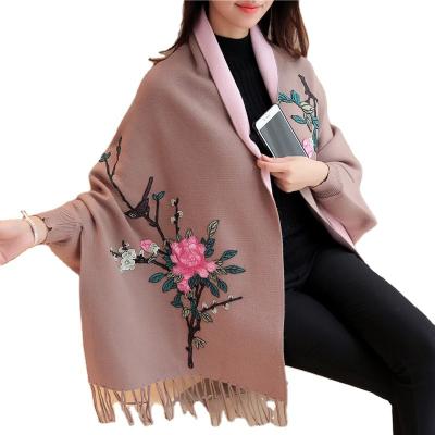 China Winter New Arrival Breathable Bat Wing Sleeve Flower Embroidery Cashmere Loose Poncho Women's Open Front Knitted Sweater for sale