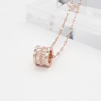 China Cute Classic Loose Party Designer Stone Setting Brass Shuttle 18k Rose Gold Shimmer Crystal Jewelry for sale