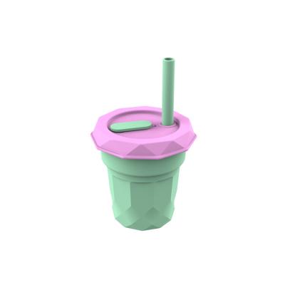 China Factory Wholesale Price Viable Cute Milk Produced Child Wholesale Silicone Straw Water Glass Drinking Lid for sale