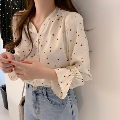 China Anti-pilling Styles Korean Ladies Clothing Ladies Blouse Soft Heart Print Buttons Up Women Blouses for sale