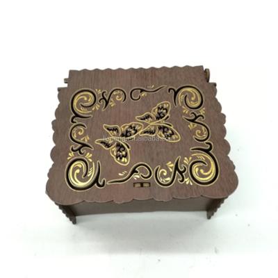 China Hot Sale Golden Stampt Double Butterfly Candy Box Wedding Handmade Arabic Wooden Favor Box for sale