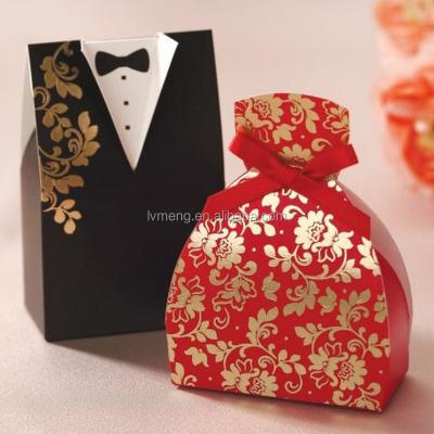 China Handmade European style female and male favor ribbon butterfly box candy box / wedding box for sale