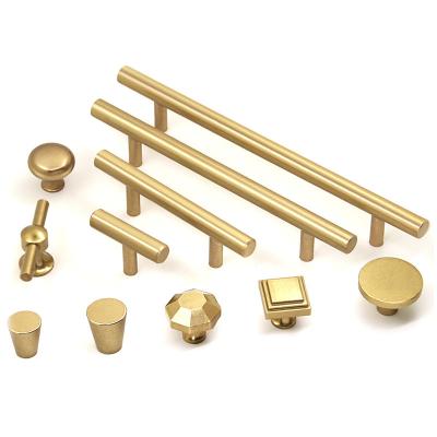 China Hoone Modern High Quality Brass Handles Kitchen Wardrobe Drawer Cabinet Handles Luxury Gold Door Knobs Furniture Handle for sale