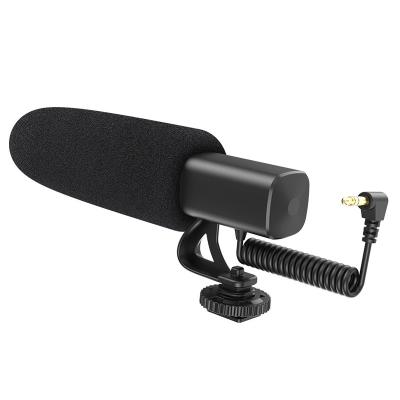 China Universal plastic camera microphone Voxfull microphone for Smartphone camera DSLR news interview mics video record microphone for sale