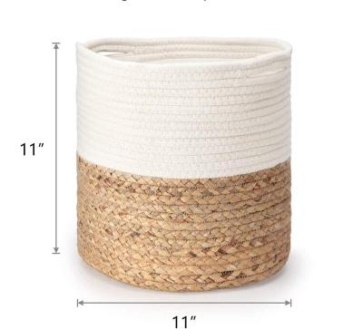 China Factory Eco-Friendly 100% Cotton Jute Rope Storage Basket Hanger Macrame Home Decor Use Kids Handmade Indoor Clothing Bedroom Hot Sale for sale