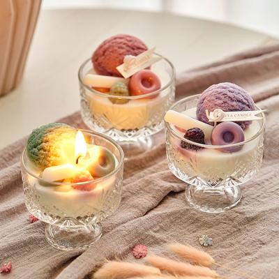 China Birthdays Customized Handmade Creative Glass Ice Cream Cup For Gift And Decoration Christmas Gift Soy Wax Scented Scented Candle for sale