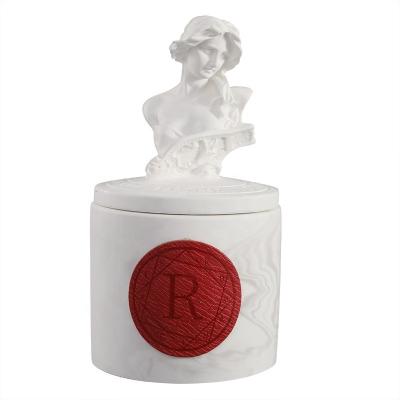 China Luxury Soy Wax Fragrance Souvenir Aromatherapy Essential Oil Smokeless Mug With Souvenir Plaster Statue Custom Aromatherapy Candle for sale