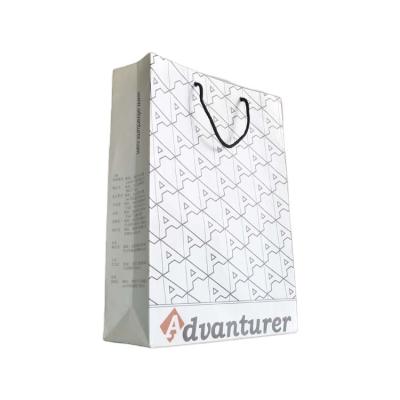 China Recycled Materials Custom logo color printing luxury shopping gift paper bags for sale