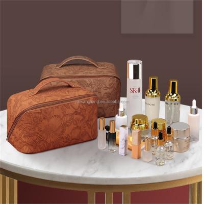 China Vintage Professional supply all kinds of  Lady hot sales PVC cosmetic bag for sale