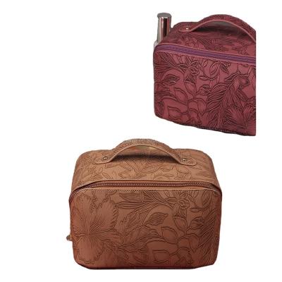 China Vintage Professional supply all kinds of  Lady hot sales PVC cosmetic bag for sale