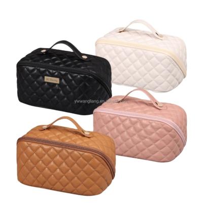 China Vintage Professional supply all kinds of  Lady hot sales cosmetic storage bag for sale