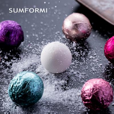 China Wholesale bubble bath bombs OEM luxury handmade sumformi bath bomb with fragrance custom packaging handmade white bath bombs gift set for sale