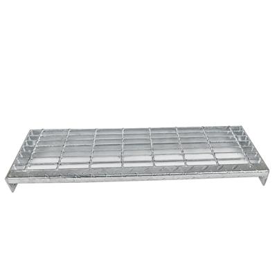 China Security Industrial High Quality Step Bar Metal Steel Grating Exporting Hot Dipped Galvanized Walkway Floor Grating for sale