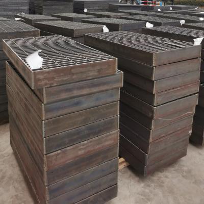 China Industrial Professional Press Welded Steel Bar Grating Parking Lot Untreated Steel Grating for sale