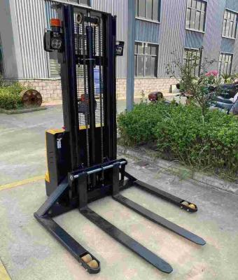 中国 3500mm Full electric walkie stacker with widen fixed leg and forged fork used in narrow spaces 販売のため