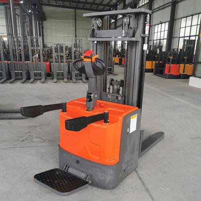 China 1,5 Ton Pallet Lift Stacker zu verkaufen