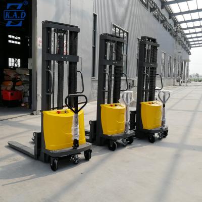 Chine Empileur semi électrique hypersustentateur automatique debout de la palette 1500kg à vendre