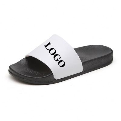 China Korean Non-slip Luxury Slippers Summer Anti-slippery Men's Slippers Custom Low Cost for sale