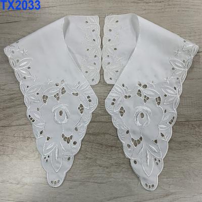 China Viable New Arrival High Quality Embroidered Neckline Polyester Cotton Pairs Lace Collar Sewing With Flower For Dress for sale