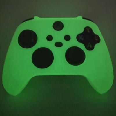 China Glow in the Dark Glow in the Dark Soft Silicon Case For Xbox Series S/X Controller Games Accessories Gamepad Joystick Cover For Xbox Series X S Skin for sale