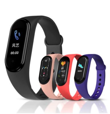 Cina Touch Screen BT CALL Phone Watch Wrist Band Fitness Tracker R Sports Watches Mobile Smart Bracelet M5 in vendita