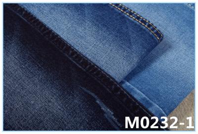 Cina 10.8oz 75 materiale dei jeans del tessuto della saia del denim dei jeans degli uomini del poliestere del cotone 25 in vendita