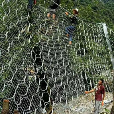 China Hexagonal Mesh Rockfall Wire Netting Chain Link SNS Slope Protection System for sale