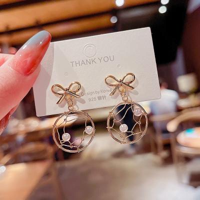 China CLASSIC gold plated fashion earrings for women 2021 tiny design jewelry fashion small dangle earrings for sale