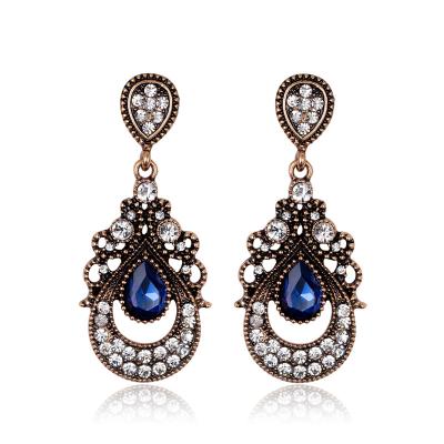 China 2021 TRENDY Retro Women's Earrings Crysta Zirconia Rhinestone Retro Antique Acrylic Women's Stud Earrings for sale