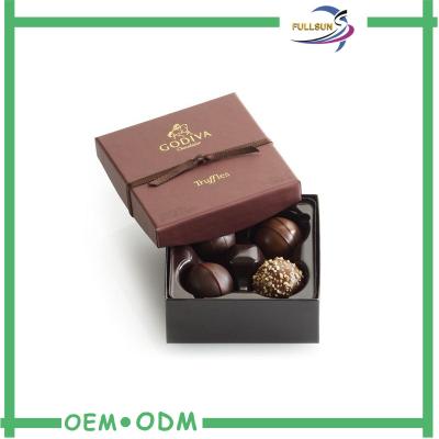 China Elegant Cardboard Chocolate Gift Boxes / Chocolate Box Packaging With Blister for sale