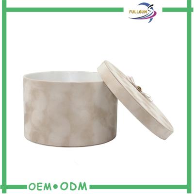 China Home Storage Round Suede Box / Flower Delivery Box With Lid Ribbon Handle for sale