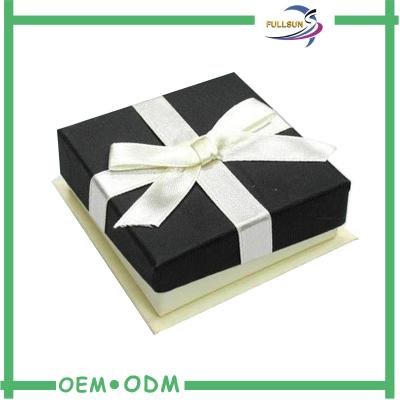 China Cajas de regalo recicladas promoción del papel de Kraft del día de padres con la impresión en offset en venta