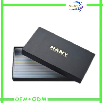 China Beautiful Paperboard Clothing Box Packaging Custom Logo Printed Box for sale