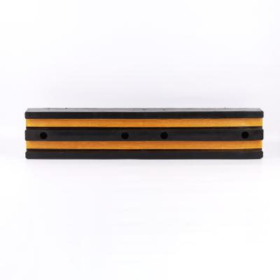 China 100*20*9CM 100*20*9CM Sturdy Rubber Anti-impacted Bar Wall Rubber Protector for sale