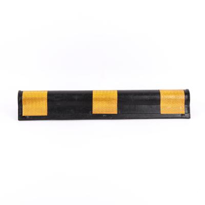 China 600*100*20MM Chinese Black Yellow Reflective Durable Rubber Wall Corner Guard for sale