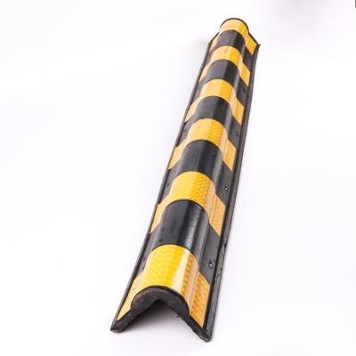 China 1200*100*20MM Round Corner Protector Chinese Rubber Corner Guard for sale