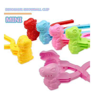 China Plastic Outdoor MINI Dinosaur Snowball Fight Clip Toy Plastic Clip Battle Dinosaur Toy Winter Snowball Clip For Kid for sale