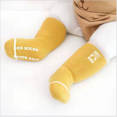 China Antibacterial Baby Socks Terry Toddler Thickening Anti-slip Dispensing Children's Tube Floor Socks for sale